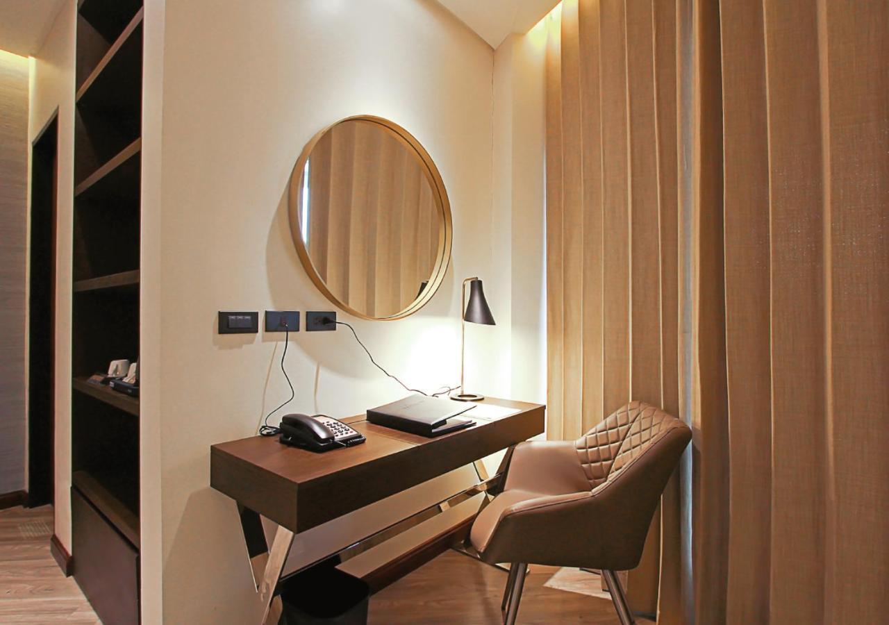 The Marison Hotel Legazpi Extérieur photo