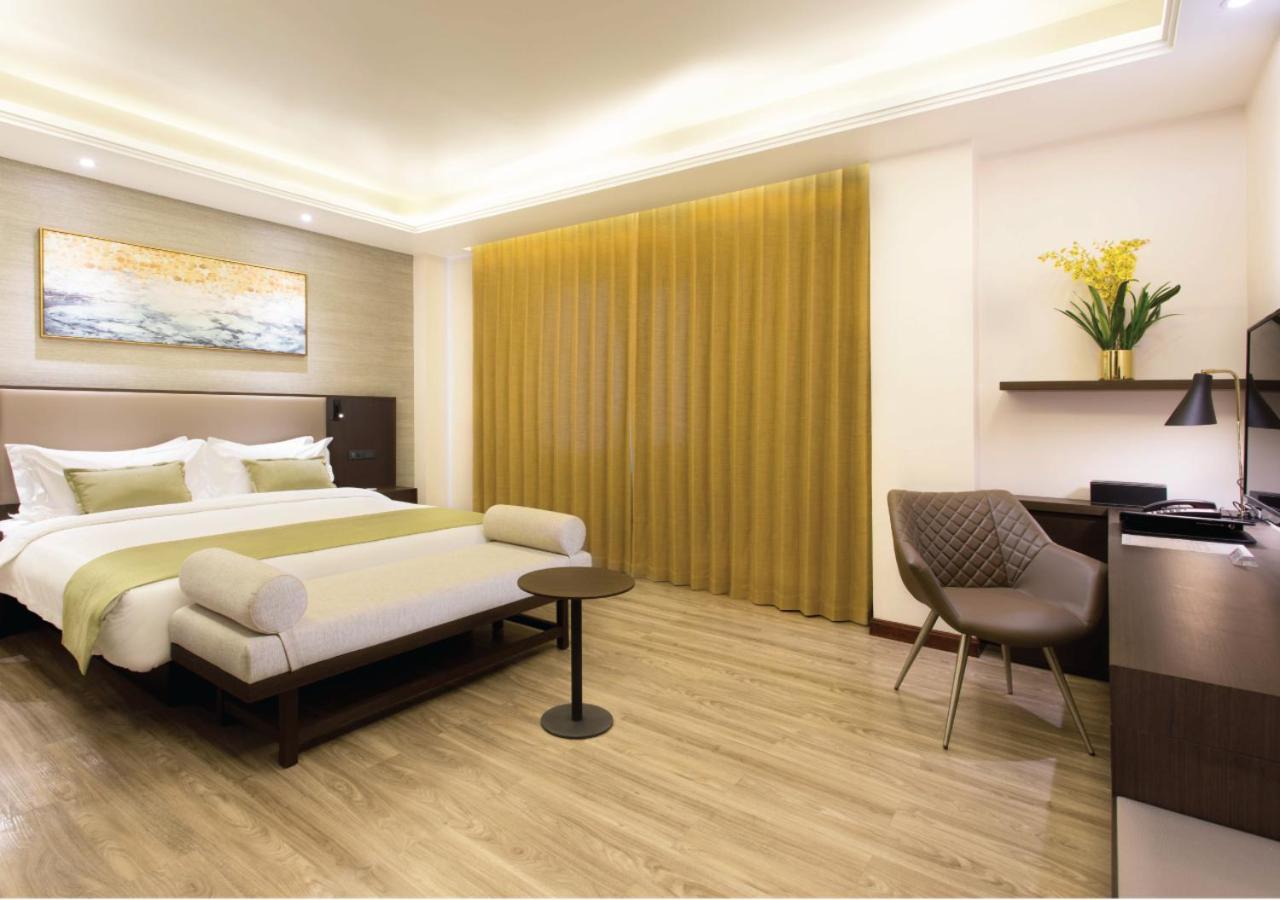 The Marison Hotel Legazpi Extérieur photo